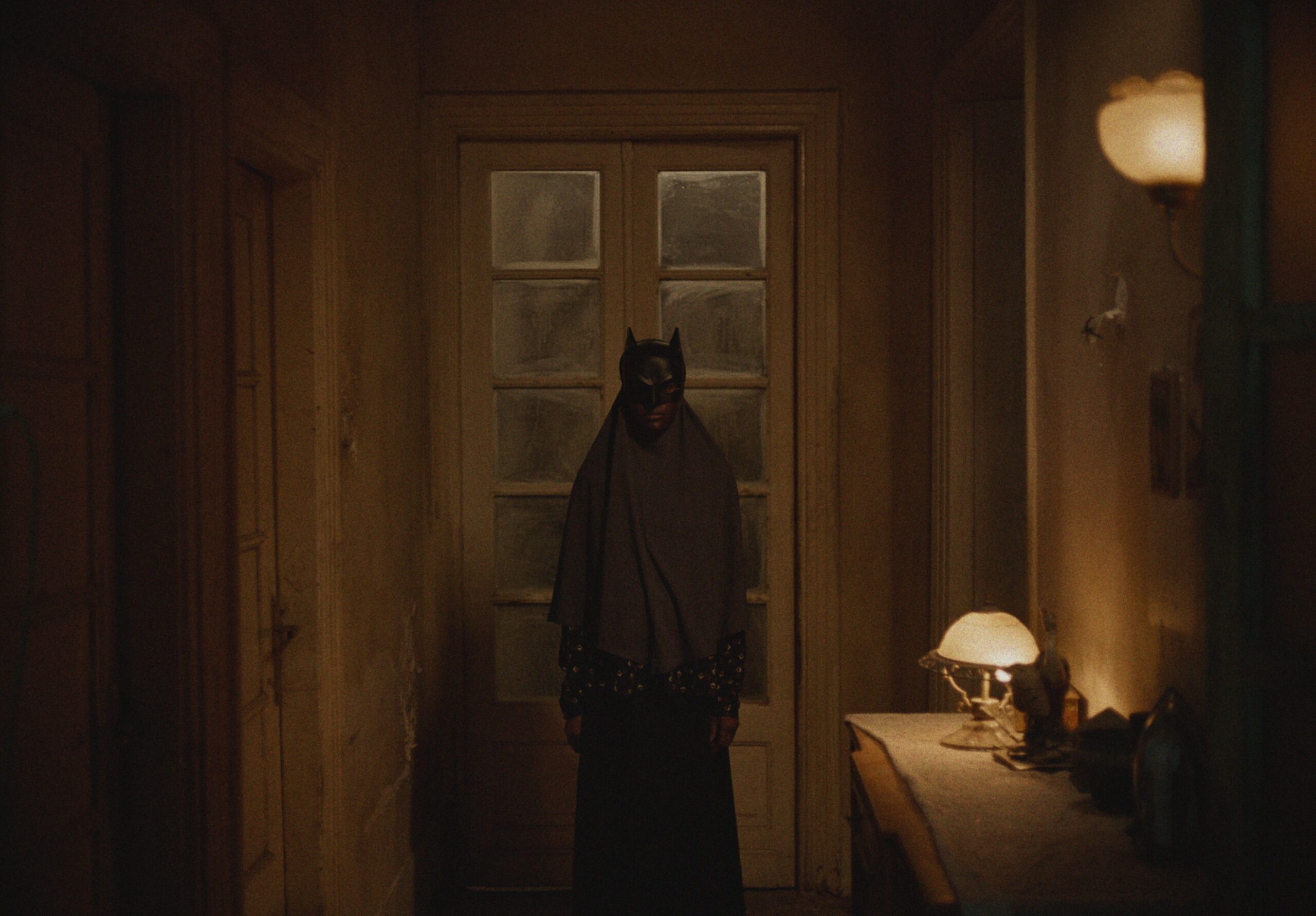 Afb: Aisha Can't Fly Away